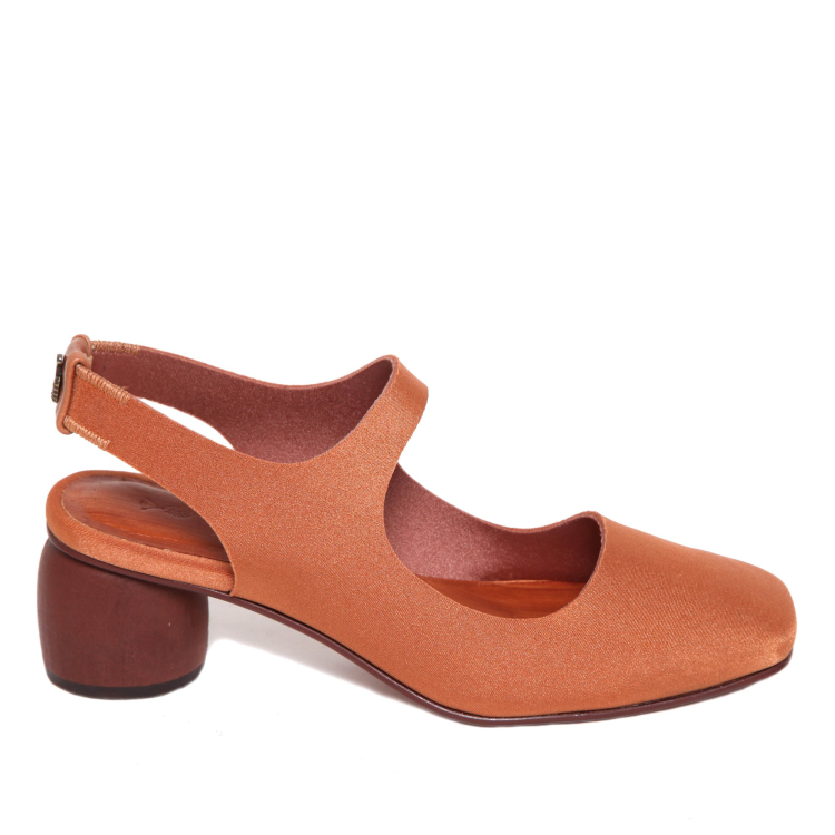 Scarpin Villa Boneca