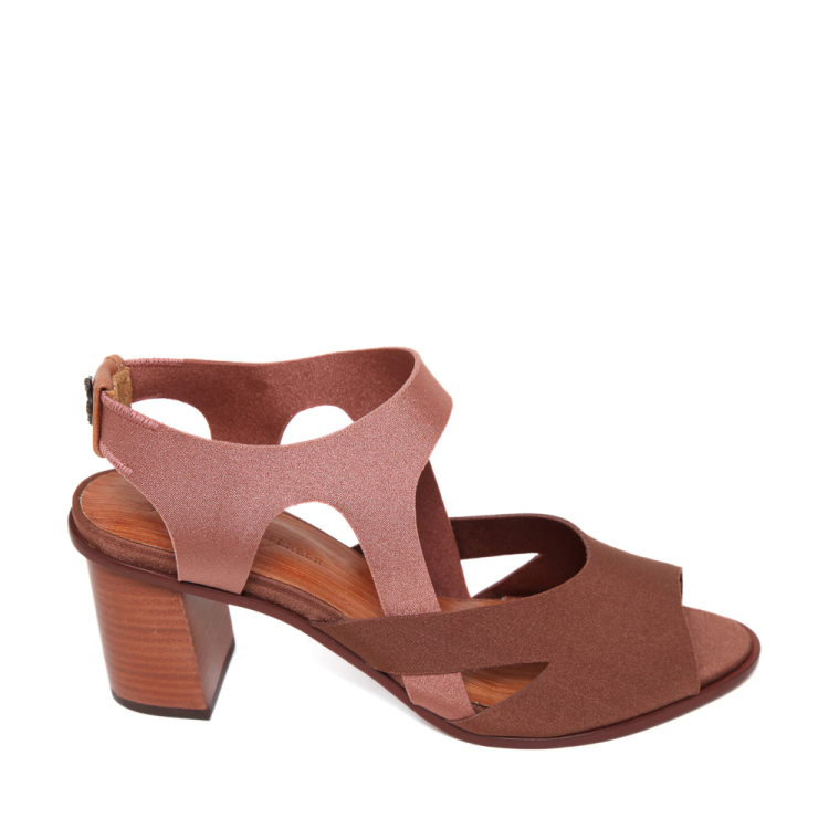 Sandália Peep Toe Triângulos