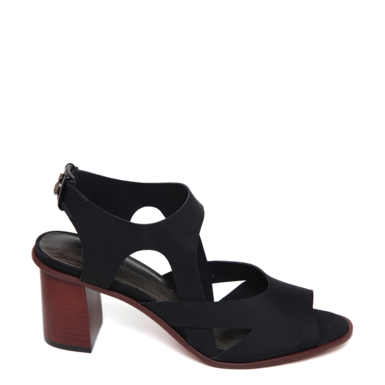 Sandália Peep Toe Triângulos
