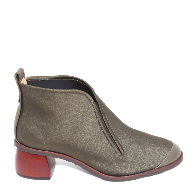 Bota Micro Rasgo